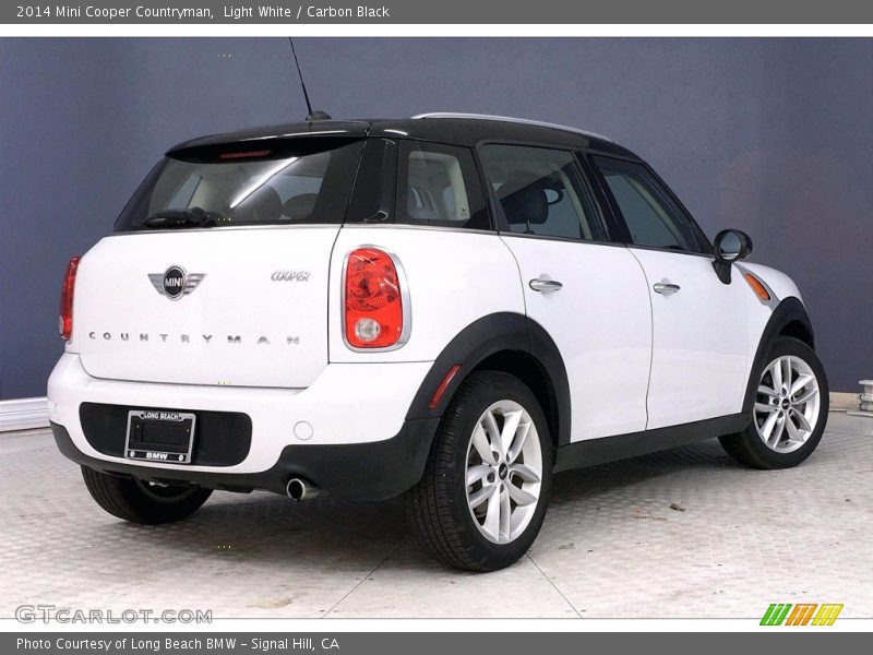 Light White / Carbon Black 2014 Mini Cooper Countryman