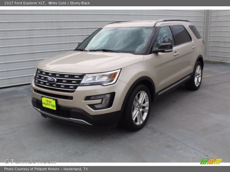 White Gold / Ebony Black 2017 Ford Explorer XLT