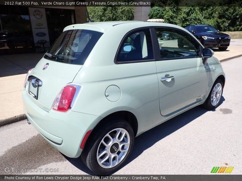 Verde Chiaro (Light Green) / Tessuto Grigio/Nero (Grey/Black) 2012 Fiat 500 Pop