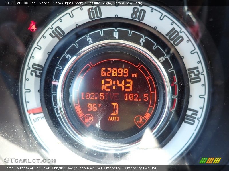 Verde Chiaro (Light Green) / Tessuto Grigio/Nero (Grey/Black) 2012 Fiat 500 Pop