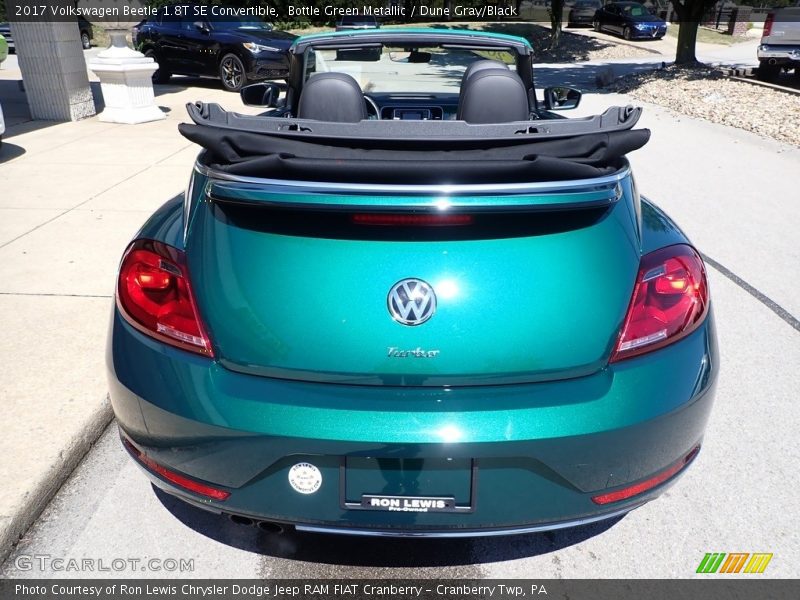 Bottle Green Metallic / Dune Gray/Black 2017 Volkswagen Beetle 1.8T SE Convertible