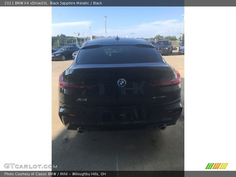 Black Sapphire Metallic / Black 2021 BMW X4 xDrive30i