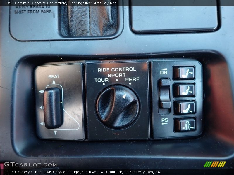 Sebring Silver Metallic / Red 1996 Chevrolet Corvette Convertible