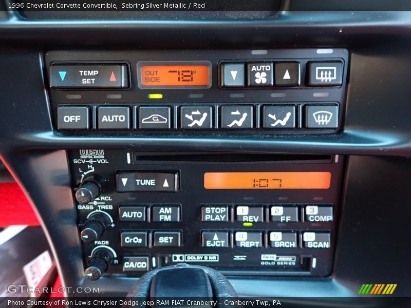 Sebring Silver Metallic / Red 1996 Chevrolet Corvette Convertible