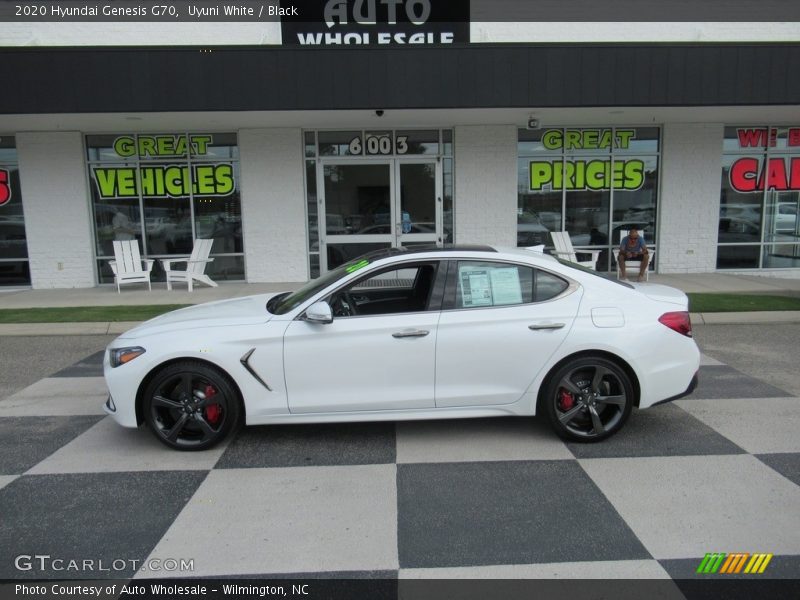 Uyuni White / Black 2020 Hyundai Genesis G70