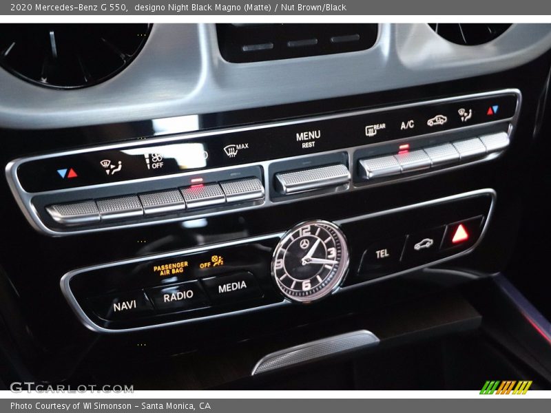 designo Night Black Magno (Matte) / Nut Brown/Black 2020 Mercedes-Benz G 550