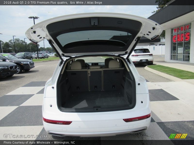 Ibis White / Atlas Beige 2018 Audi Q5 2.0 TFSI Premium Plus quattro