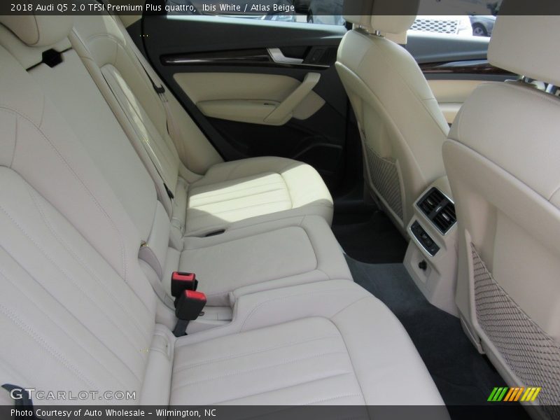 Ibis White / Atlas Beige 2018 Audi Q5 2.0 TFSI Premium Plus quattro