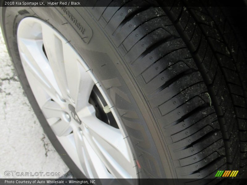 Hyper Red / Black 2018 Kia Sportage LX