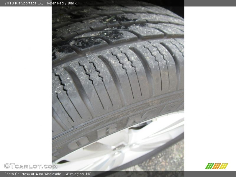 Hyper Red / Black 2018 Kia Sportage LX