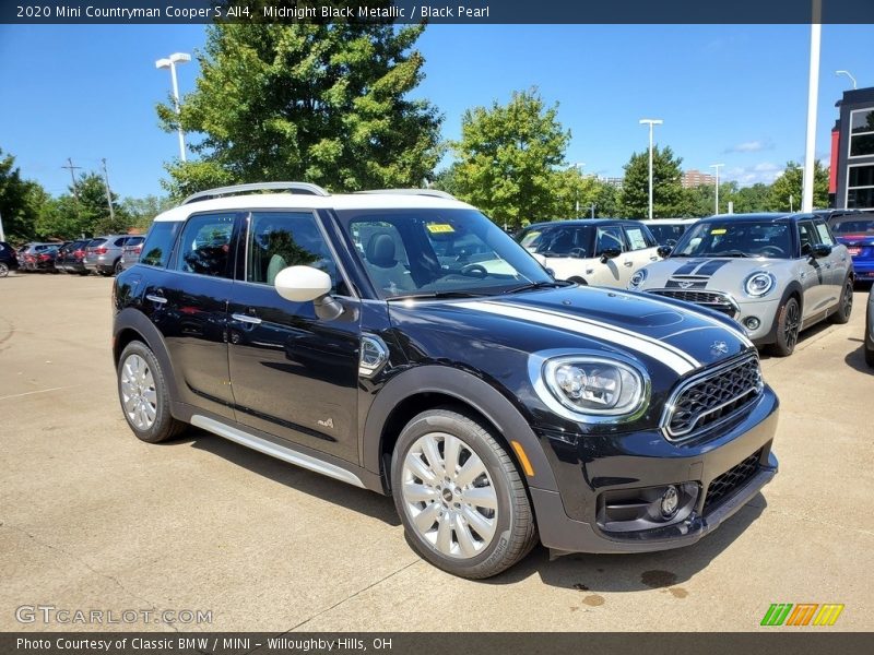 Front 3/4 View of 2020 Countryman Cooper S All4
