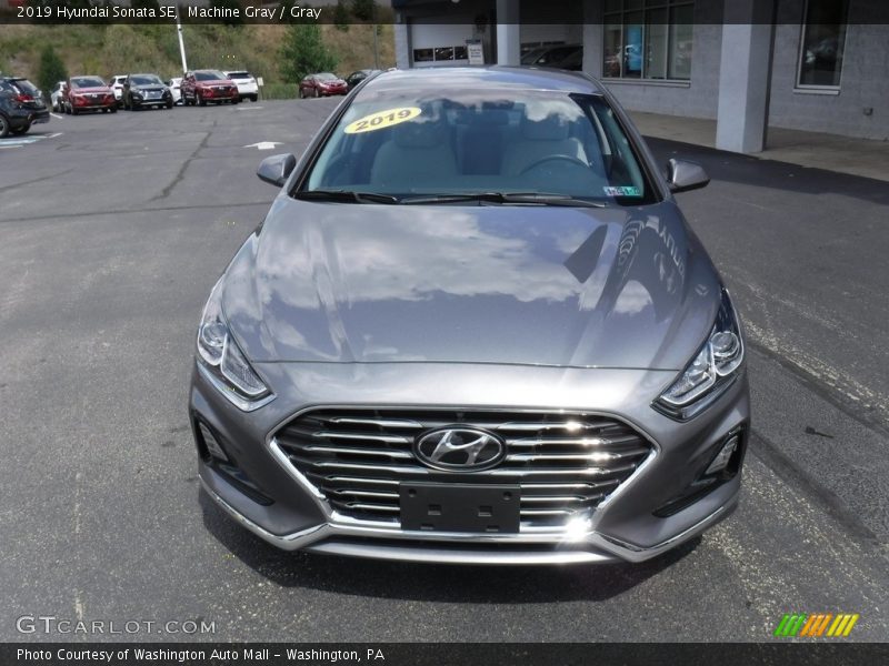 Machine Gray / Gray 2019 Hyundai Sonata SE