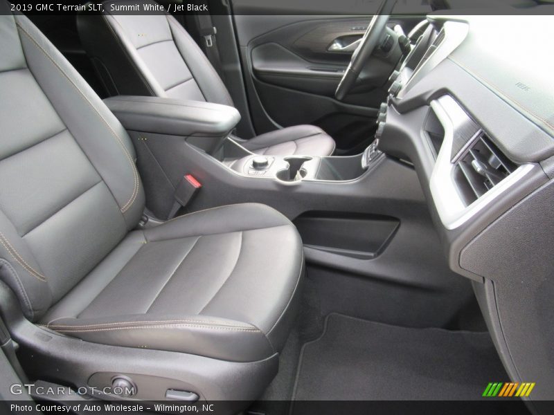 Summit White / Jet Black 2019 GMC Terrain SLT