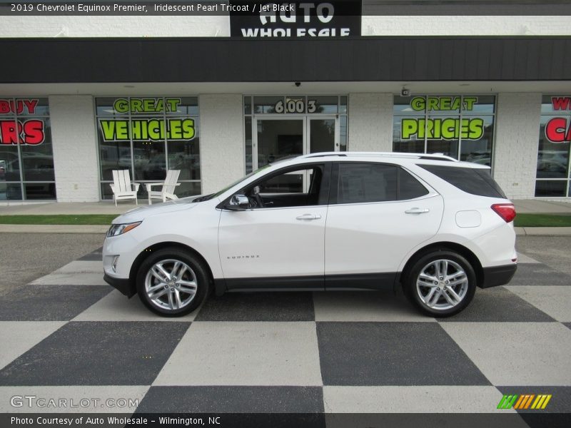 Iridescent Pearl Tricoat / Jet Black 2019 Chevrolet Equinox Premier