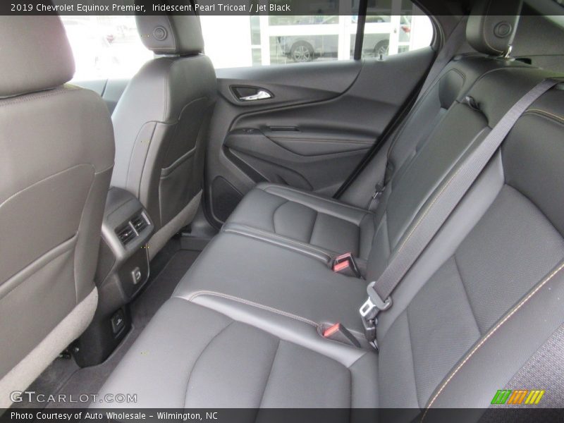 Iridescent Pearl Tricoat / Jet Black 2019 Chevrolet Equinox Premier