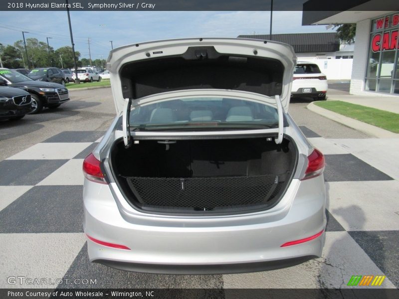 Symphony Silver / Gray 2018 Hyundai Elantra SEL