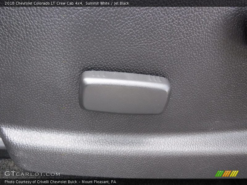 Summit White / Jet Black 2018 Chevrolet Colorado LT Crew Cab 4x4