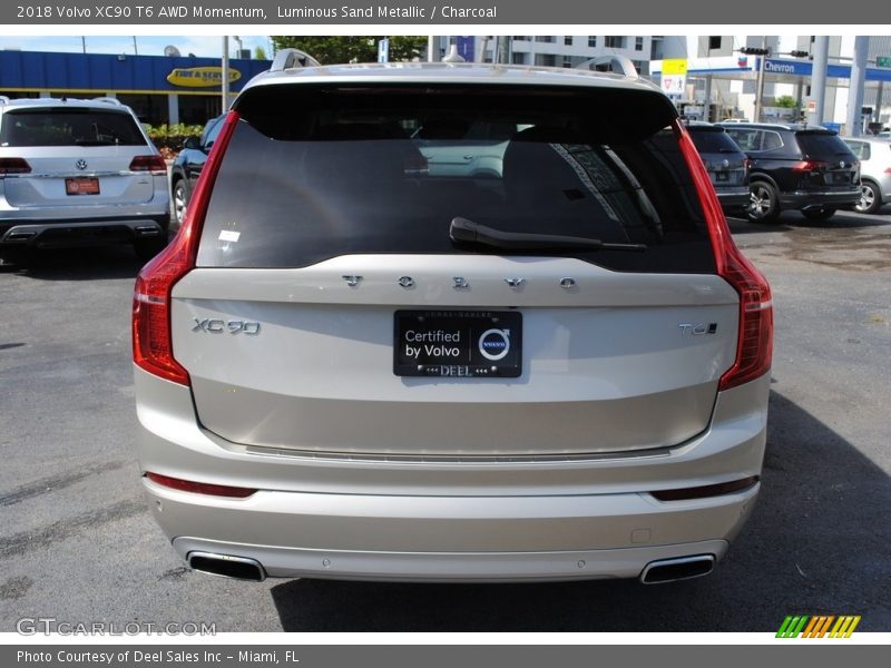 Luminous Sand Metallic / Charcoal 2018 Volvo XC90 T6 AWD Momentum