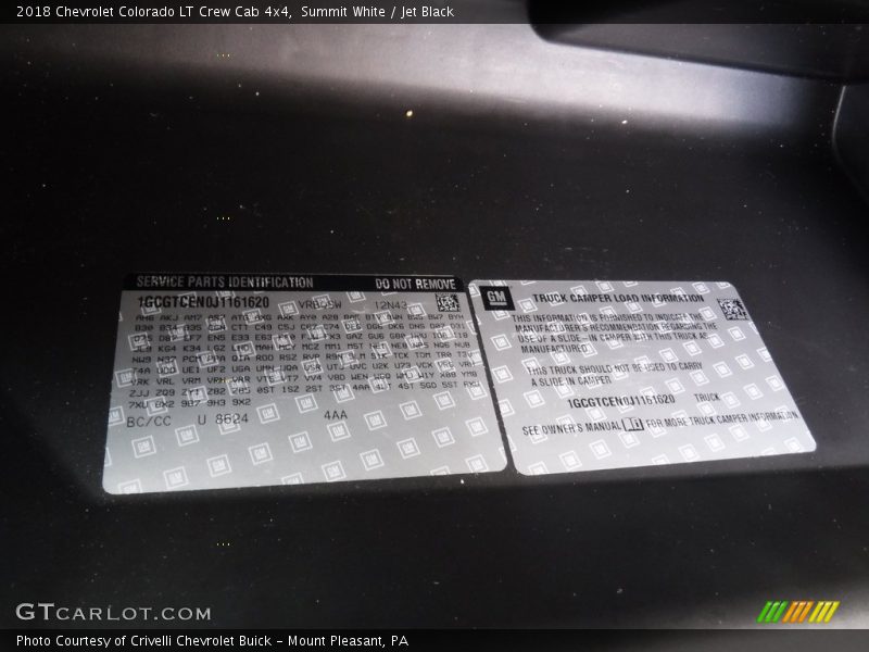 Summit White / Jet Black 2018 Chevrolet Colorado LT Crew Cab 4x4