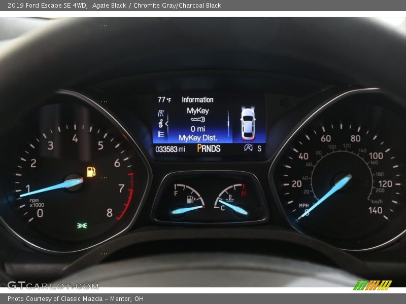 Agate Black / Chromite Gray/Charcoal Black 2019 Ford Escape SE 4WD