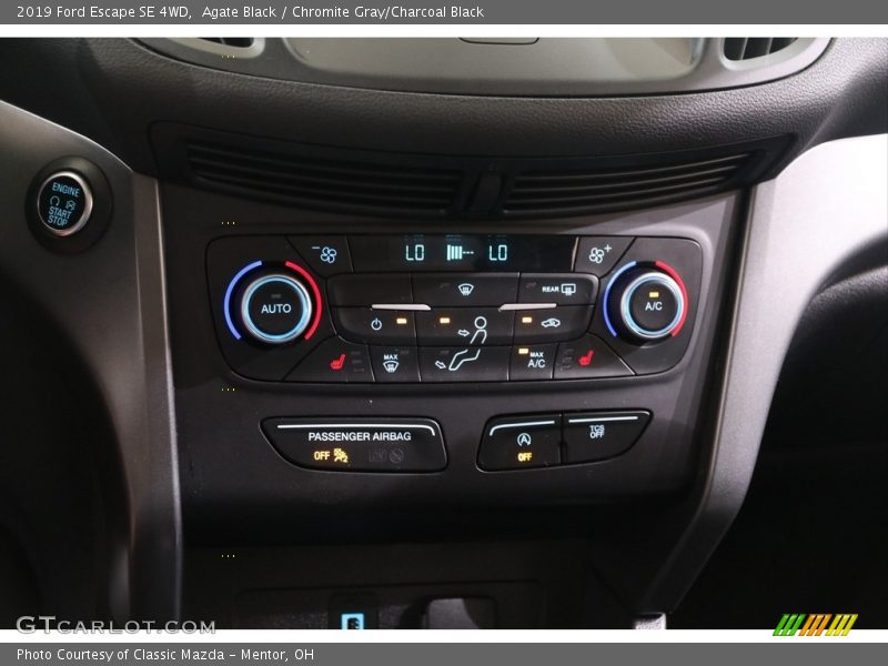 Agate Black / Chromite Gray/Charcoal Black 2019 Ford Escape SE 4WD