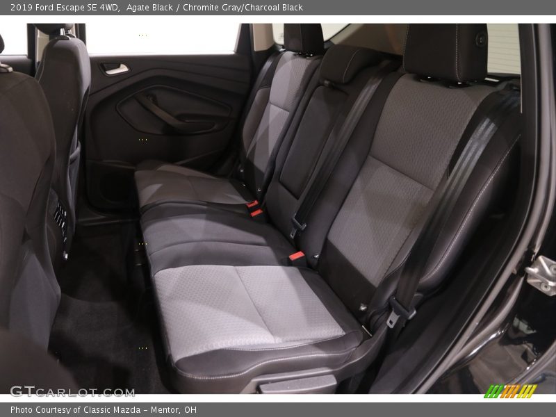 Agate Black / Chromite Gray/Charcoal Black 2019 Ford Escape SE 4WD