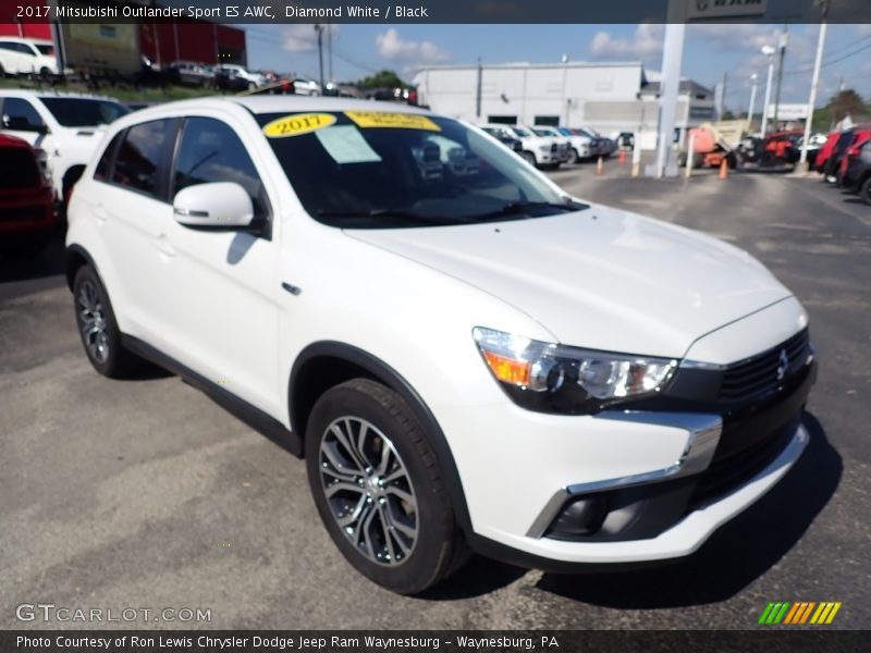 Front 3/4 View of 2017 Outlander Sport ES AWC