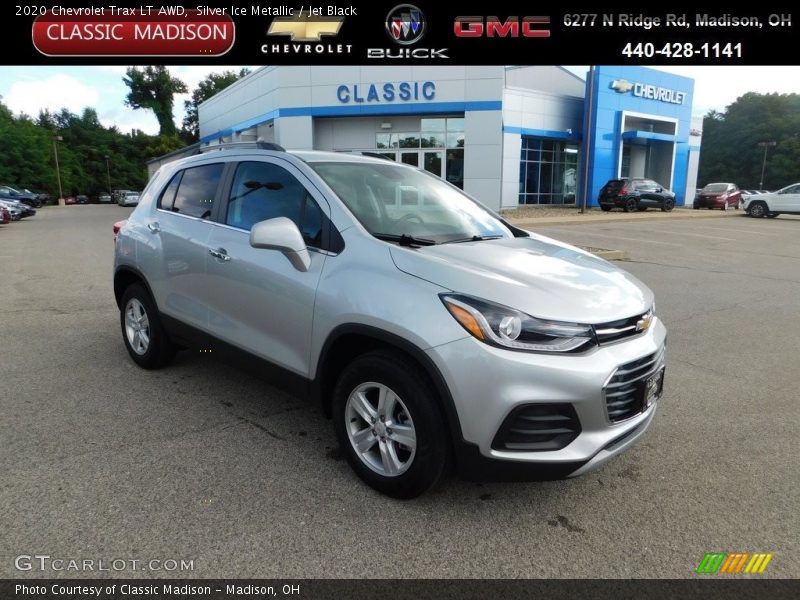Silver Ice Metallic / Jet Black 2020 Chevrolet Trax LT AWD