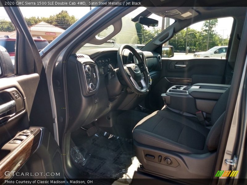 Satin Steel Metallic / Jet Black 2020 GMC Sierra 1500 SLE Double Cab 4WD