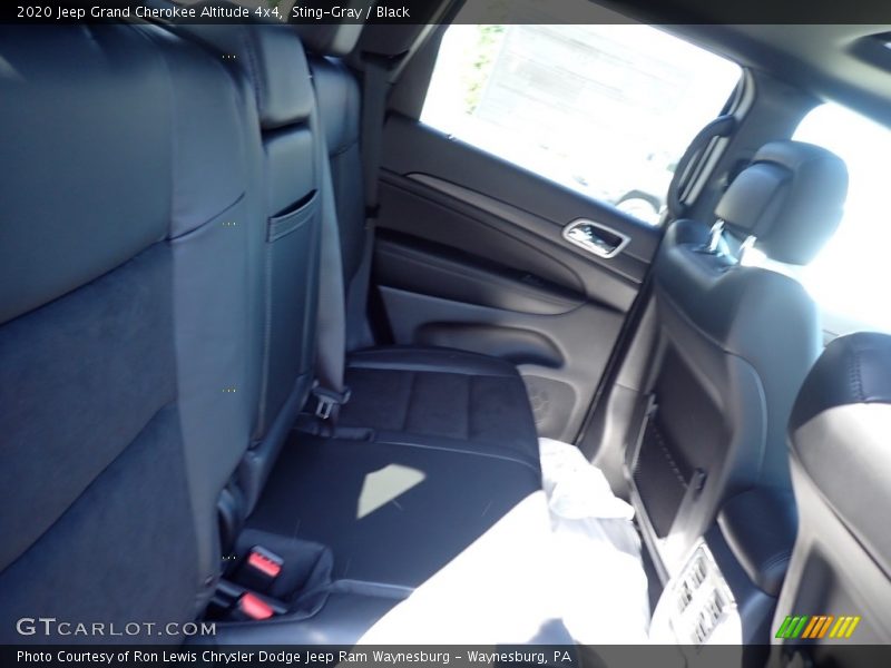 Sting-Gray / Black 2020 Jeep Grand Cherokee Altitude 4x4