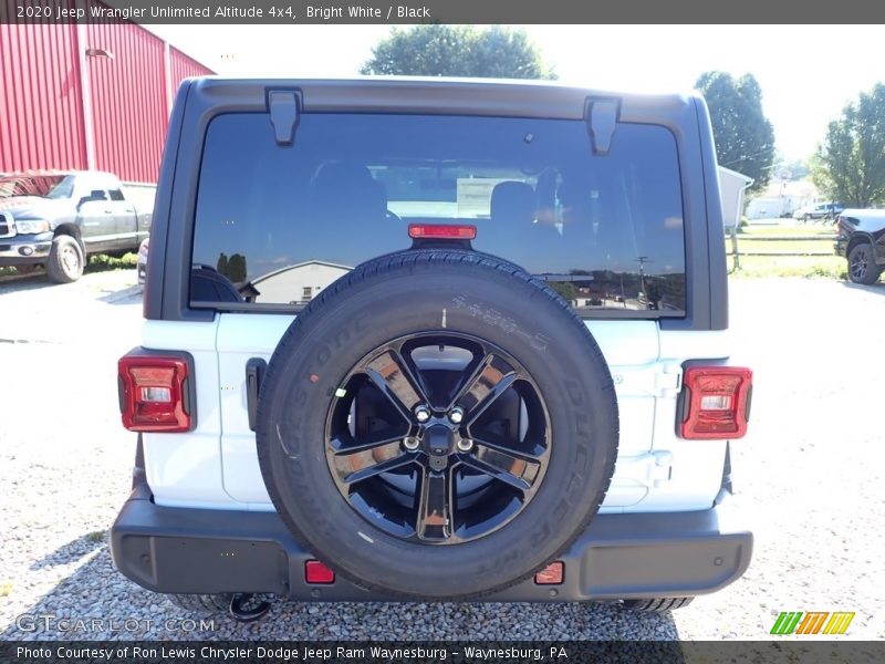 Bright White / Black 2020 Jeep Wrangler Unlimited Altitude 4x4