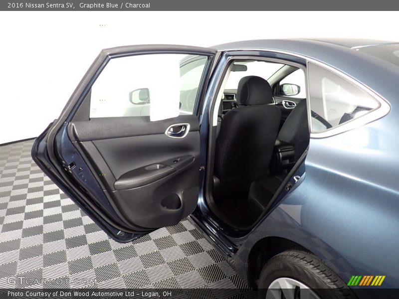 Graphite Blue / Charcoal 2016 Nissan Sentra SV