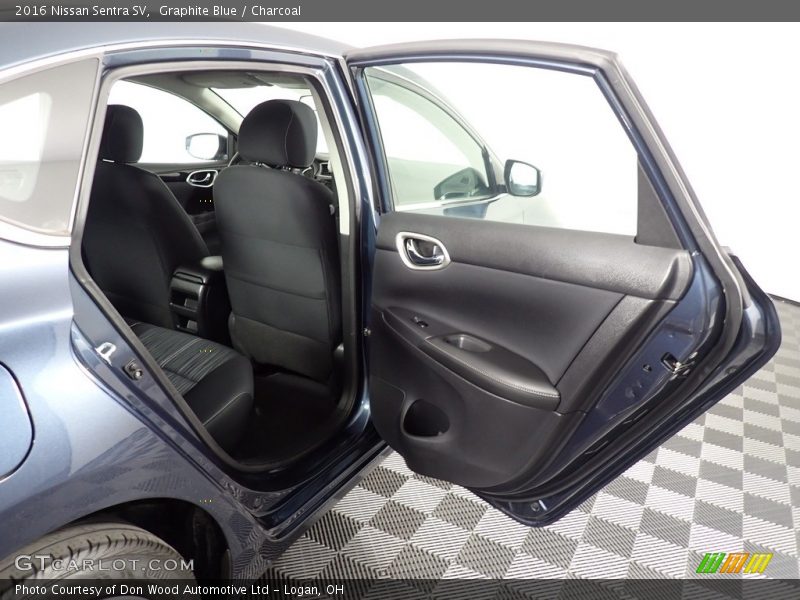 Graphite Blue / Charcoal 2016 Nissan Sentra SV