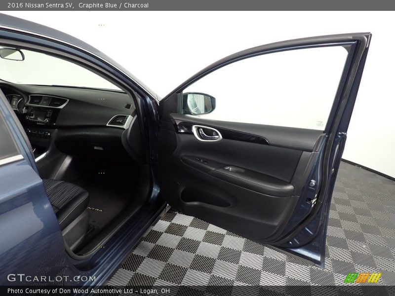 Graphite Blue / Charcoal 2016 Nissan Sentra SV
