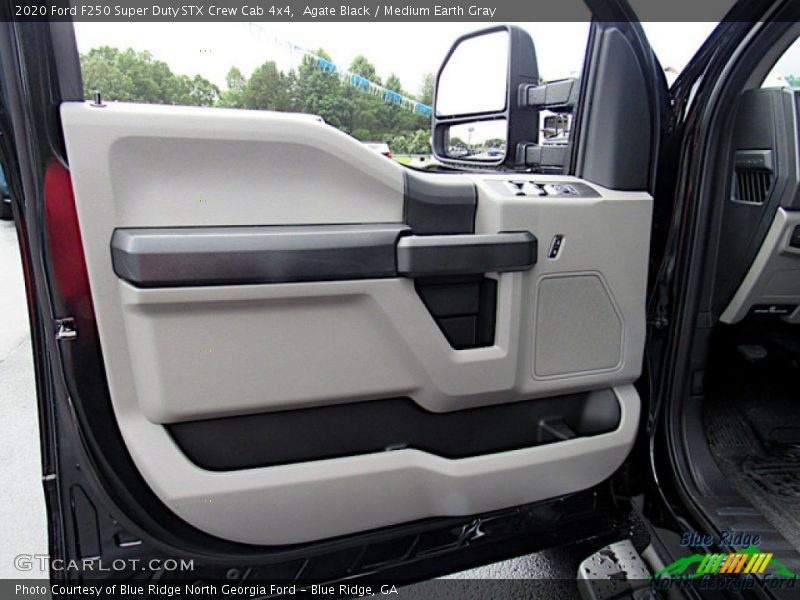 Agate Black / Medium Earth Gray 2020 Ford F250 Super Duty STX Crew Cab 4x4