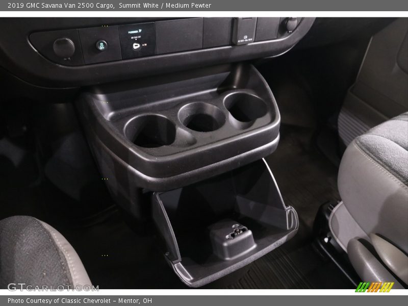 Summit White / Medium Pewter 2019 GMC Savana Van 2500 Cargo