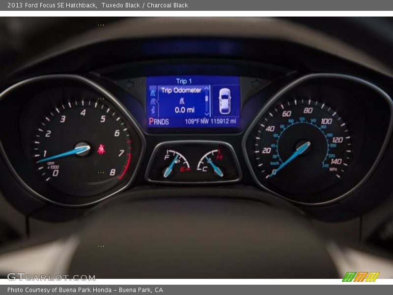 Tuxedo Black / Charcoal Black 2013 Ford Focus SE Hatchback