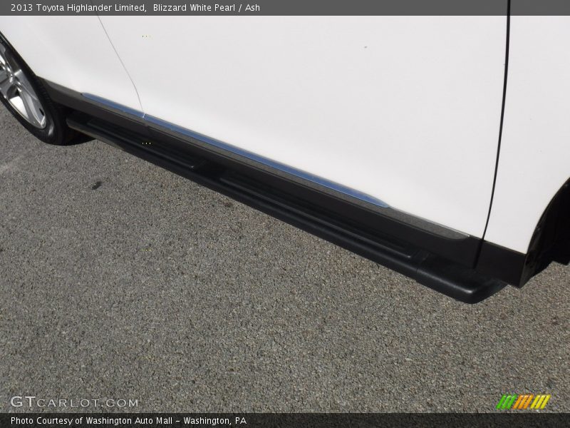 Blizzard White Pearl / Ash 2013 Toyota Highlander Limited