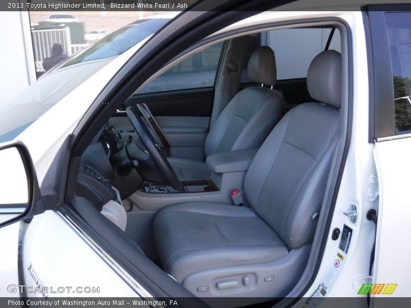 Blizzard White Pearl / Ash 2013 Toyota Highlander Limited