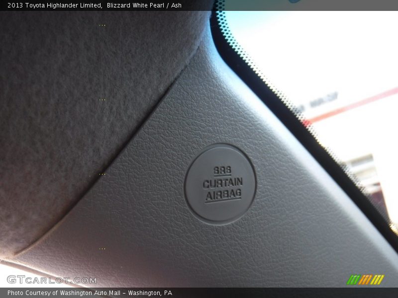 Blizzard White Pearl / Ash 2013 Toyota Highlander Limited