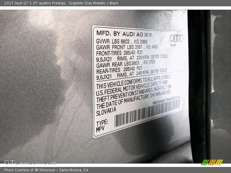 Graphite Gray Metallic / Black 2017 Audi Q7 3.0T quattro Prestige