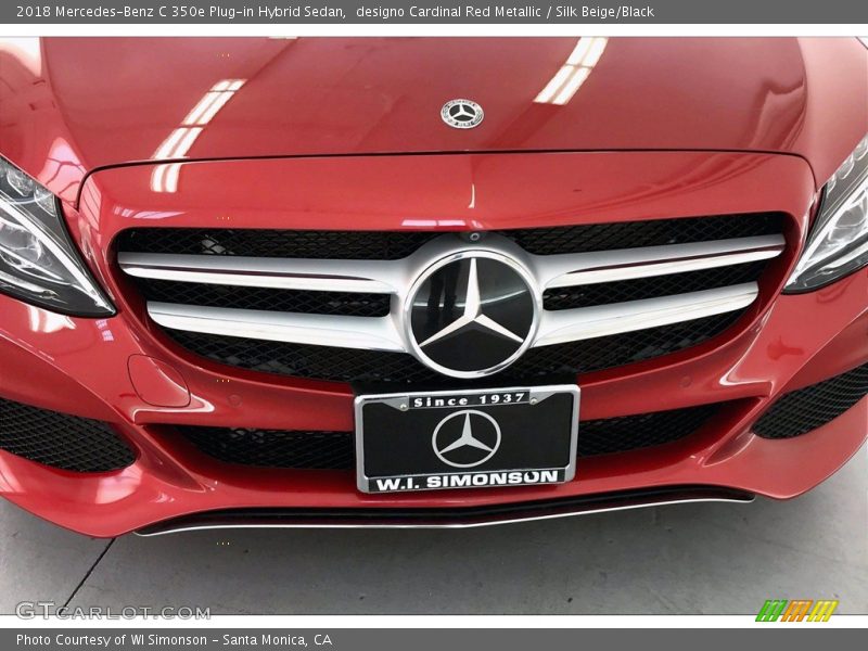 designo Cardinal Red Metallic / Silk Beige/Black 2018 Mercedes-Benz C 350e Plug-in Hybrid Sedan