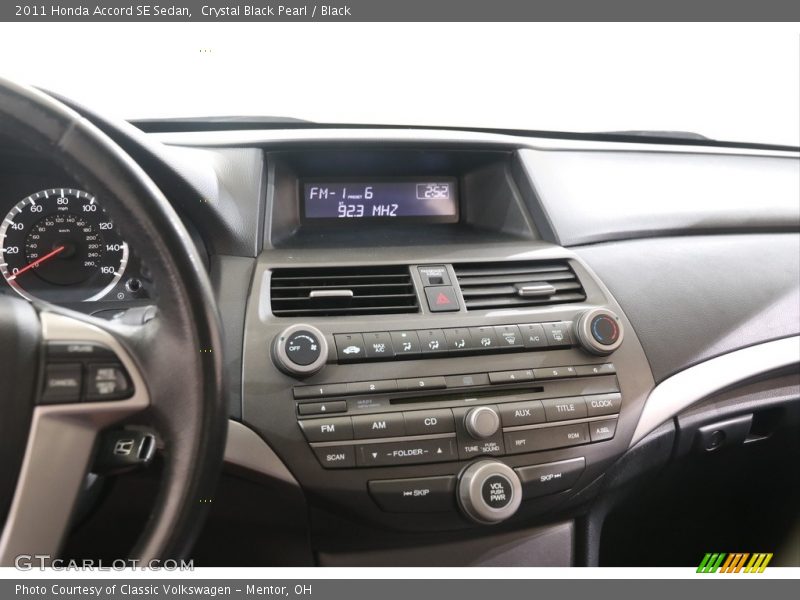 Crystal Black Pearl / Black 2011 Honda Accord SE Sedan