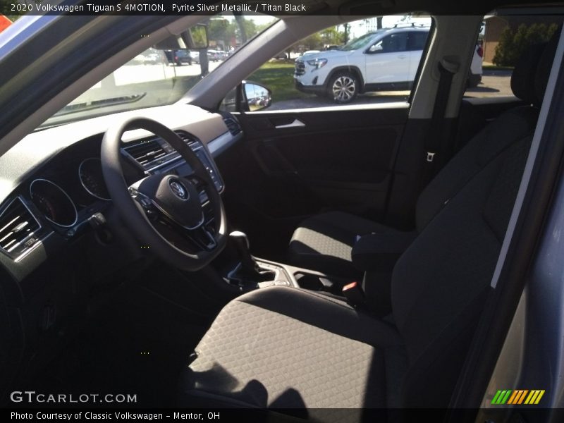 Pyrite Silver Metallic / Titan Black 2020 Volkswagen Tiguan S 4MOTION