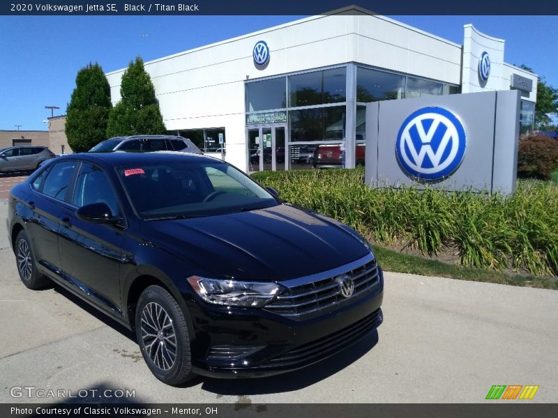 Black / Titan Black 2020 Volkswagen Jetta SE