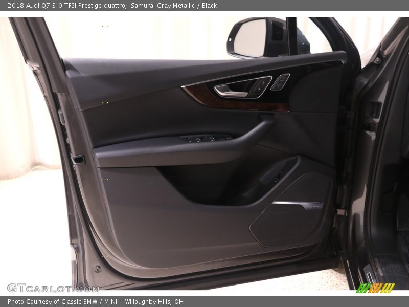 Samurai Gray Metallic / Black 2018 Audi Q7 3.0 TFSI Prestige quattro