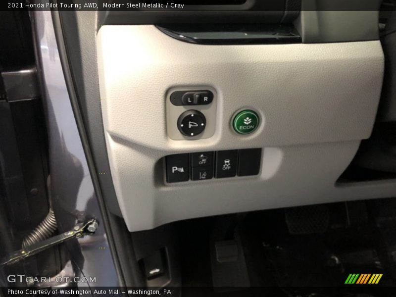 Modern Steel Metallic / Gray 2021 Honda Pilot Touring AWD