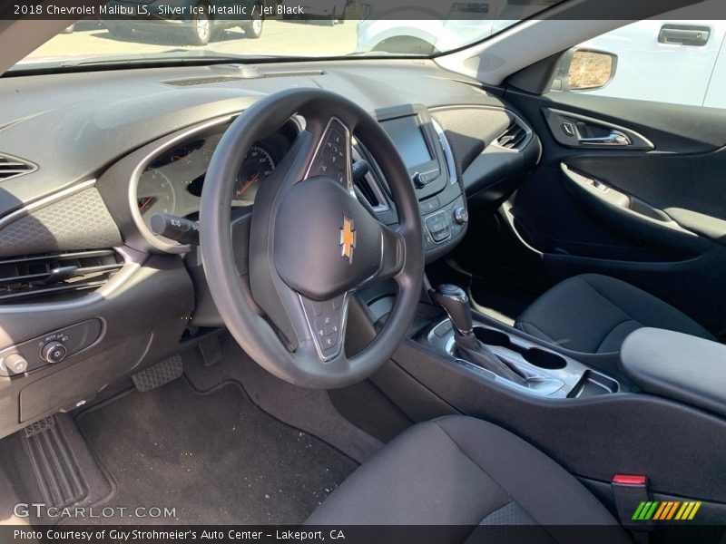 Silver Ice Metallic / Jet Black 2018 Chevrolet Malibu LS