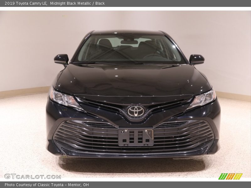 Midnight Black Metallic / Black 2019 Toyota Camry LE