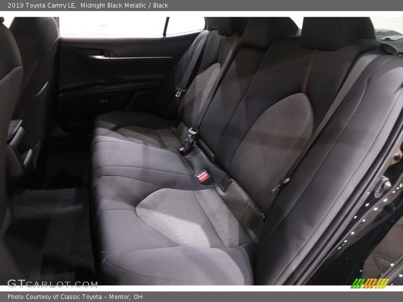 Midnight Black Metallic / Black 2019 Toyota Camry LE